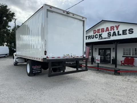 More photos of 2019 International DuraStar 4300 at DeBary Truck Sales, FL