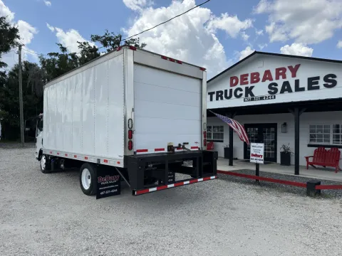 More photos of 2018 Isuzu NQR at DeBary Truck Sales, FL