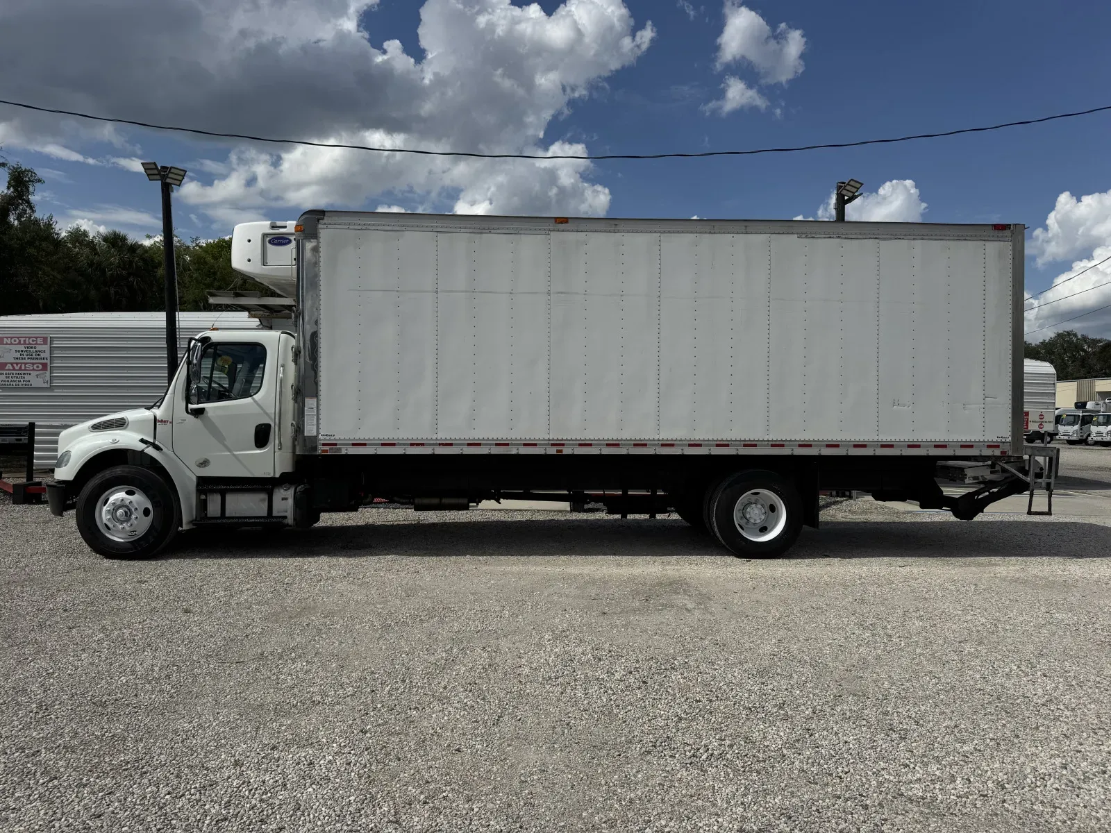 2020 Freightliner M2-106