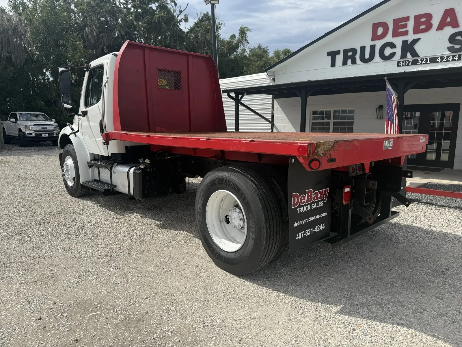 2016 Freightliner M2 106