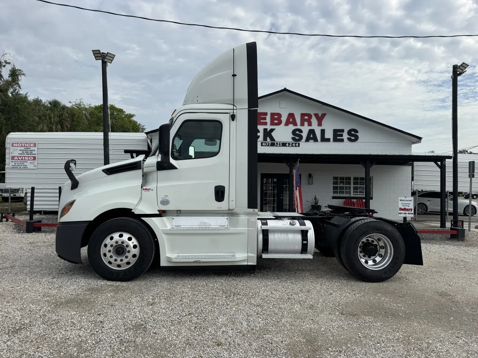 2019 Freightliner Cascadia 126