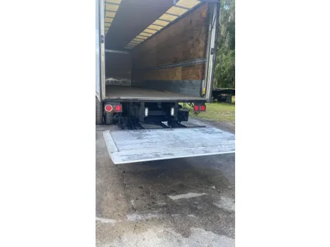 More photos of 2017 Kenworth K270 at DeBary Truck Sales, FL