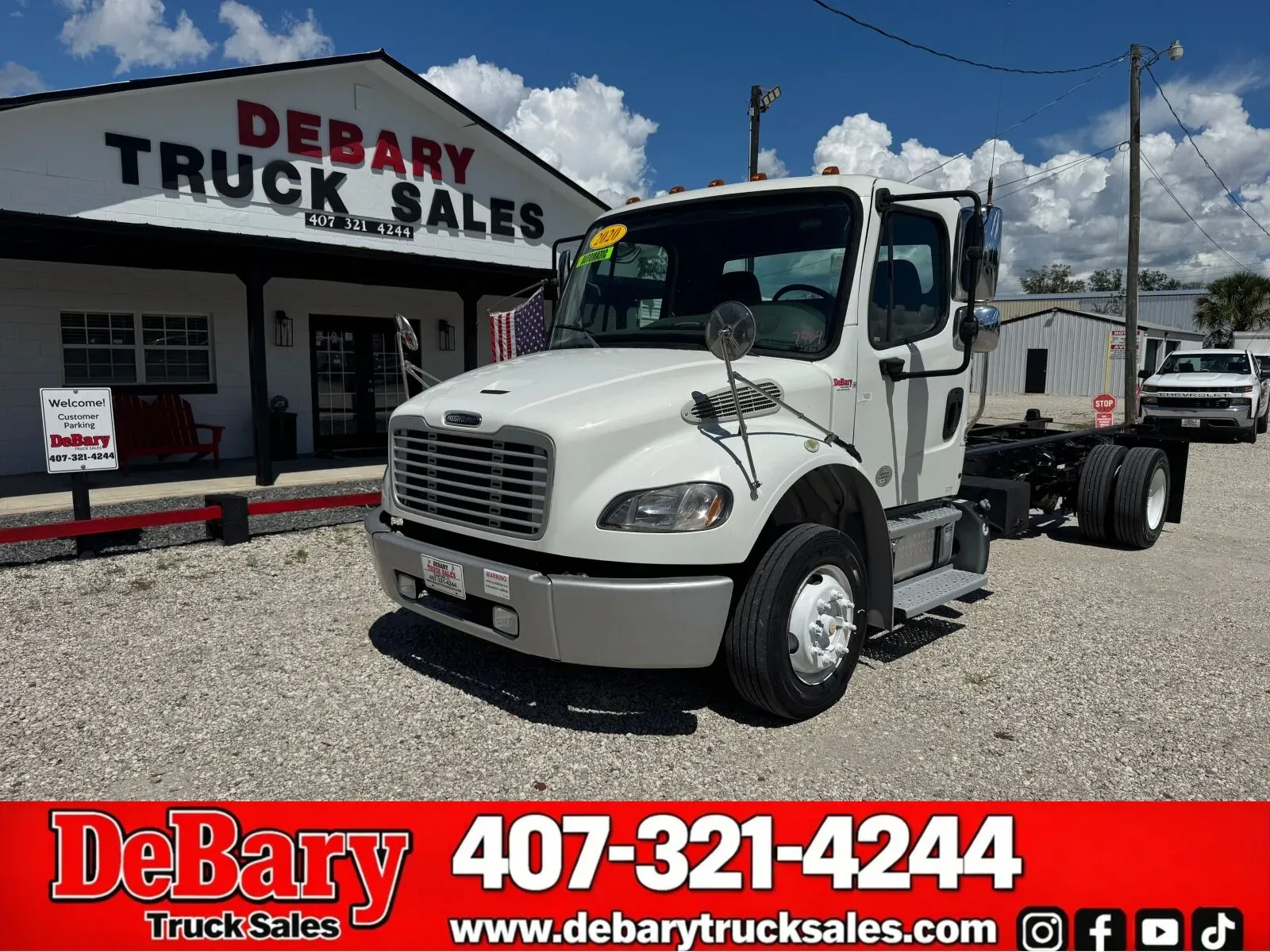 2020 Freightliner M2 106