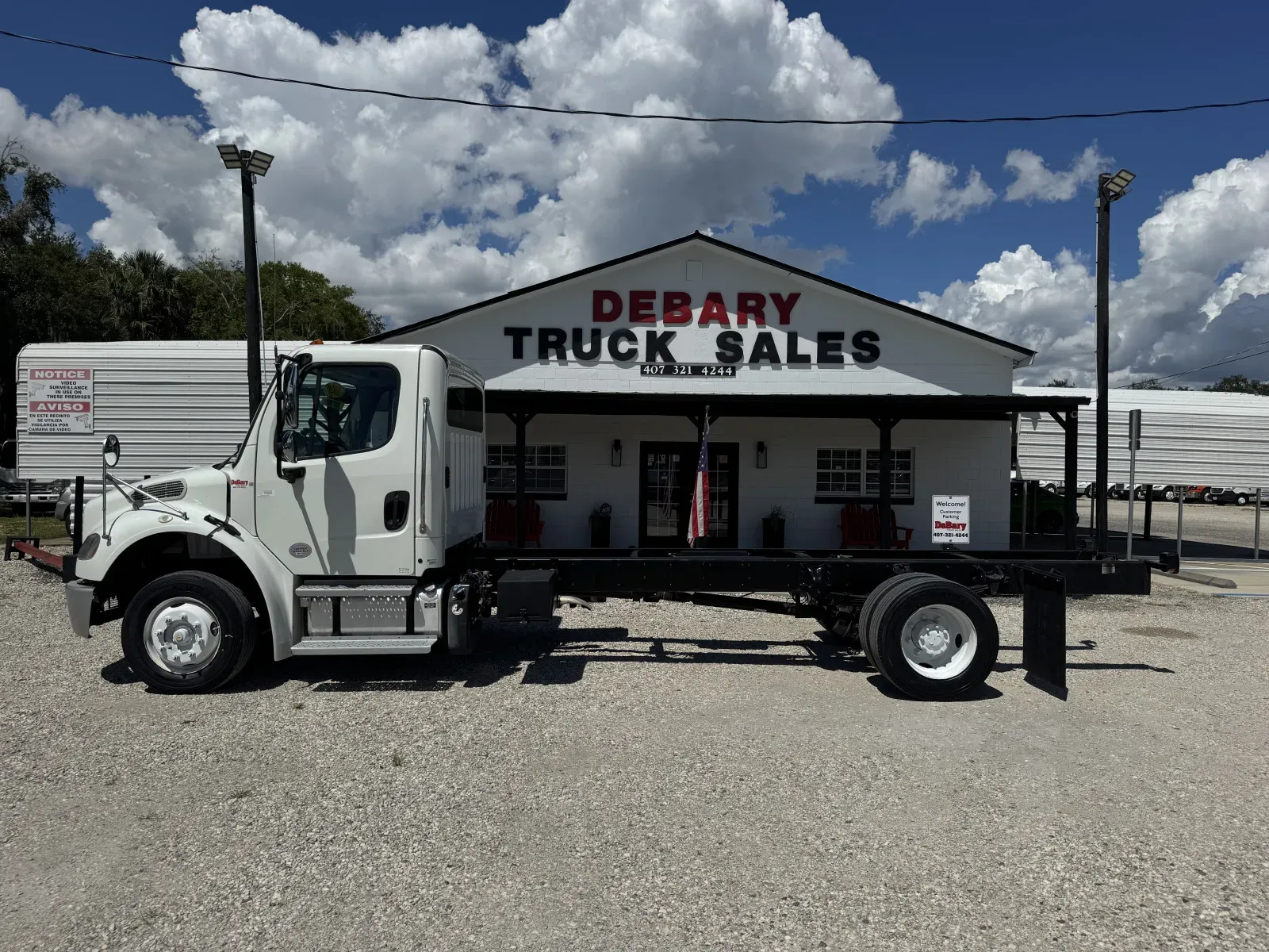 2020 Freightliner M2 106
