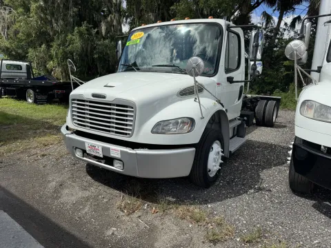2020 Freightliner M2 106 for sale in Sanford, FL