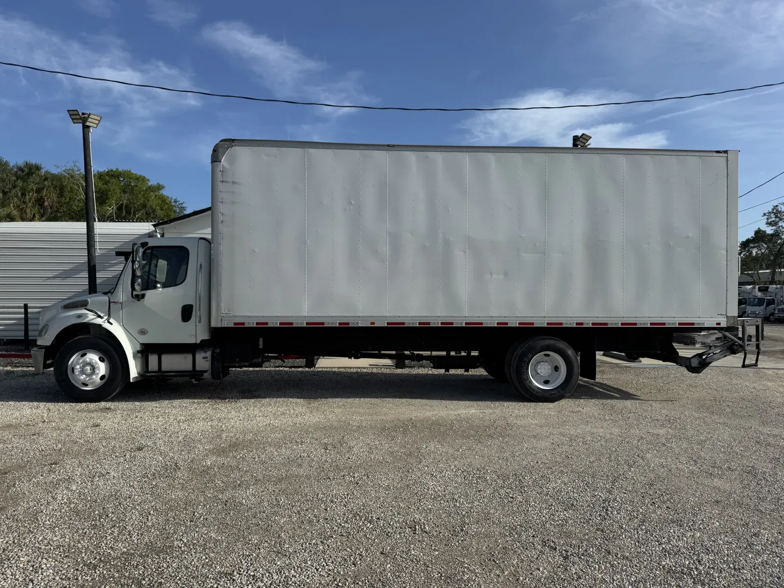 2019 Freightliner M2 106