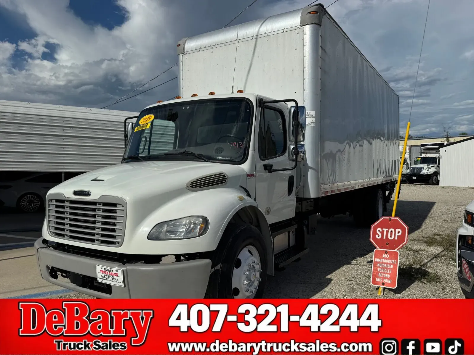 2019 Freightliner M2 106