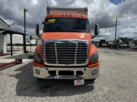 Photos of 2018 Freightliner Cascadia for sale in Sanford, FL at DeBary Truck Sales