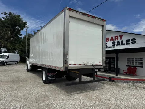 More photos of 2020 FREIGHTLINER M2 BUSINESS CLASS at DeBary Truck Sales, FL