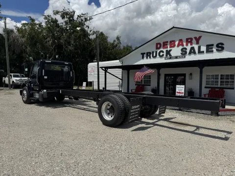 More photos of 2019 Freightliner M2 106 at DeBary Truck Sales, FL