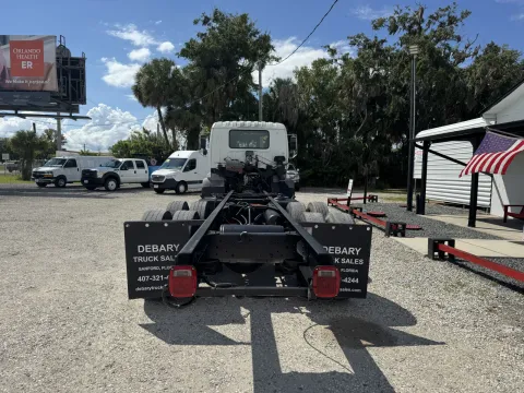 More photos of 2008 GMC T8500 at DeBary Truck Sales, FL