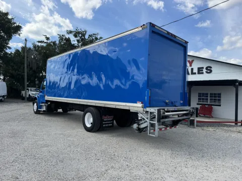 More photos of 2018 Freightliner M2 106 at DeBary Truck Sales, FL
