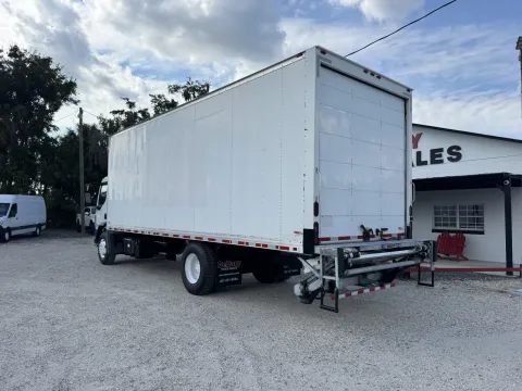 More photos of 2020 Kenworth K270 at DeBary Truck Sales, FL