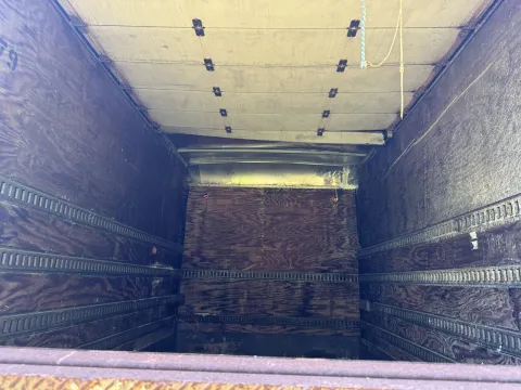 More photos of 2009 Morgan Dry Van with Railgate at DeBary Truck Sales, FL