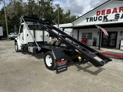 More photos of 2017 Freightliner M2 Business Class at DeBary Truck Sales, FL