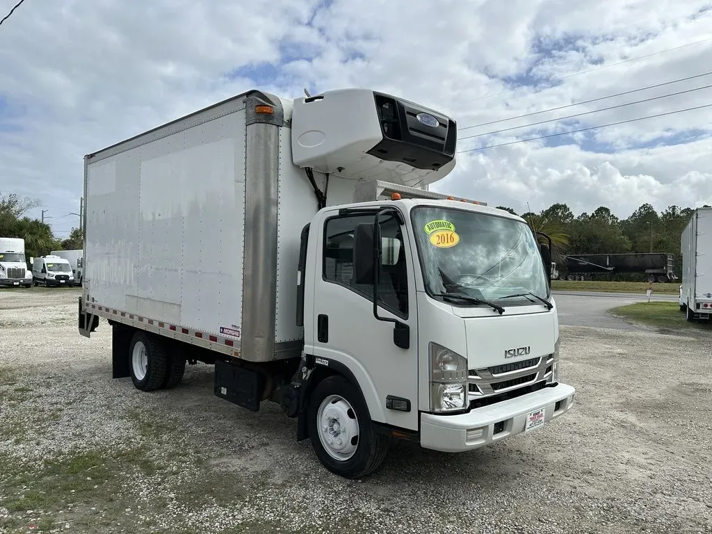 2016 Isuzu NPR Xd