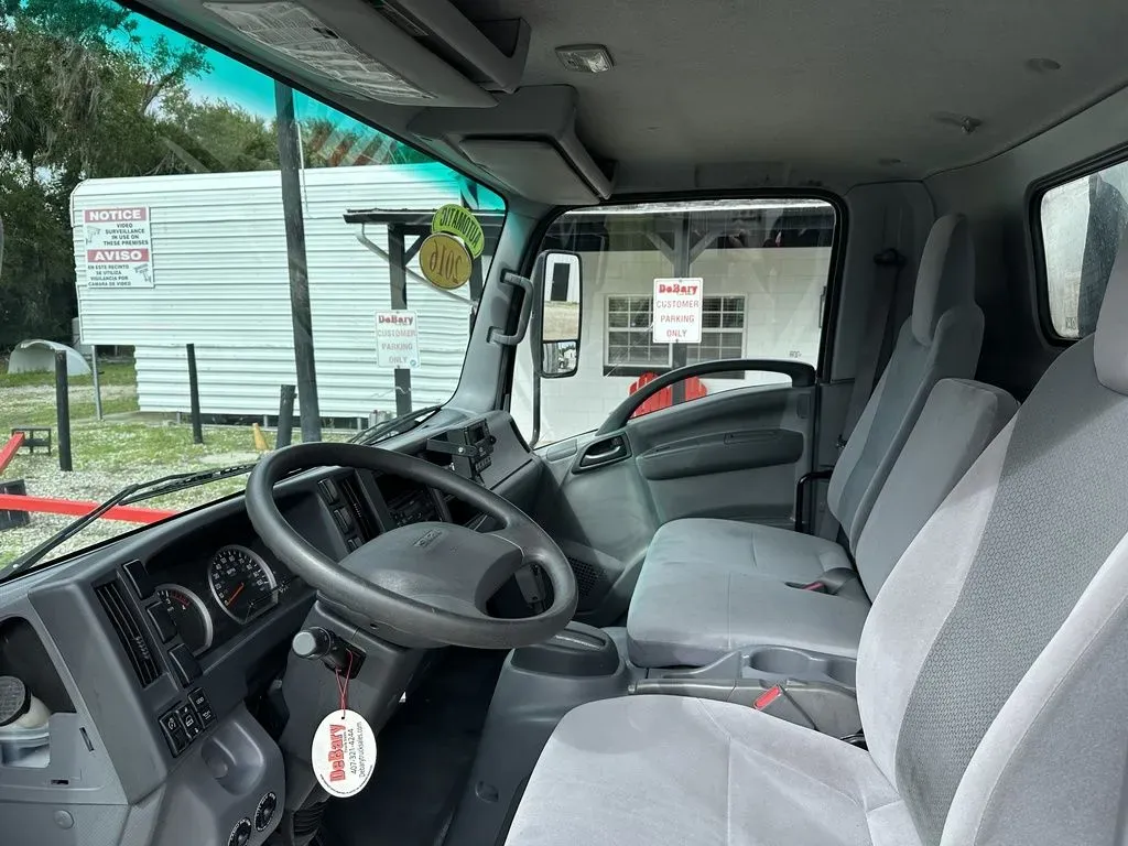 2016 Isuzu NPR XD - Photo 20