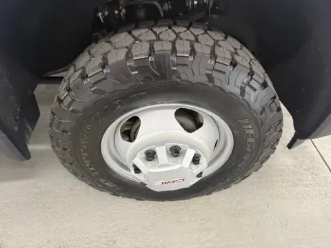 More photos of 2025 GMC Sierra 3500HD CC Pro at Woody Folsom Chevrolet GMC, GA