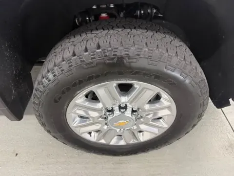 More photos of 2025 Chevrolet Silverado 2500HD High Country at Woody Folsom Chevrolet GMC, GA