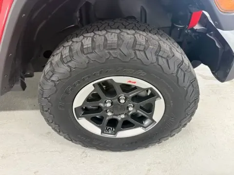 More photos of 2021 Jeep Wrangler Unlimited Rubicon at Woody Folsom Chevrolet GMC, GA