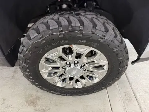 More photos of 2025 Chevrolet Silverado 2500HD LTZ at Woody Folsom Chevrolet GMC, GA
