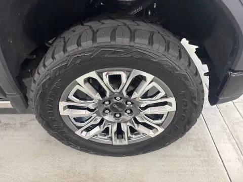 More photos of 2024 GMC Sierra 1500 Denali Ultimate at Woody Folsom Chevrolet GMC, GA