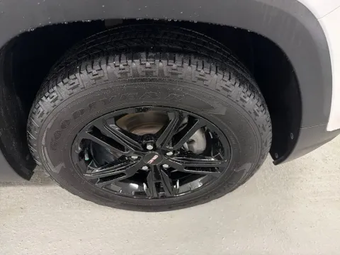 More photos of 2023 GMC Terrain AT4 at Woody Folsom Chevrolet GMC, GA