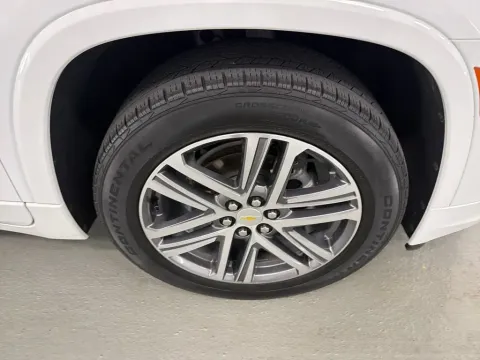 More photos of 2023 Chevrolet Traverse High Country at Woody Folsom Chevrolet GMC, GA