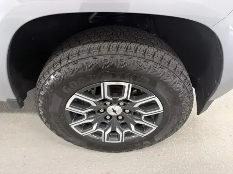More photos of 2024 Chevrolet Colorado 4WD Z71 at Woody Folsom Chevrolet GMC, GA
