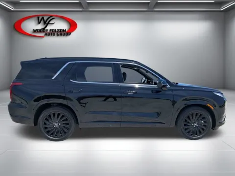 Photos of 2025 Hyundai Palisade Calligraphy Night Edition for sale in Baxley, GA at Woody Folsom Chevrolet GMC