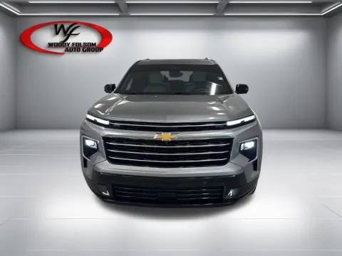Photos of 2025 Chevrolet Traverse FWD High Country for sale in Baxley, GA at Woody Folsom Chevrolet GMC