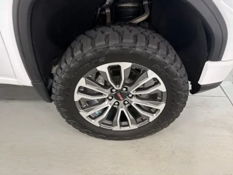 More photos of 2023 GMC Sierra 1500 AT4 at Woody Folsom Chevrolet GMC, GA