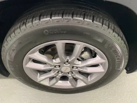 More photos of 2024 GMC Terrain SLT at Woody Folsom Chevrolet GMC, GA