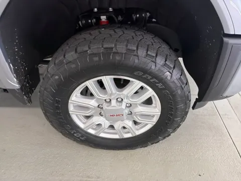 More photos of 2025 GMC Sierra 2500 HD Denali at Woody Folsom Chevrolet GMC, GA