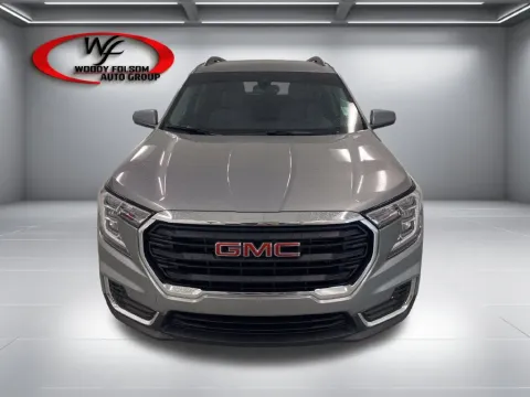 Photos of 2024 GMC Terrain SLE for sale in Baxley, GA at Woody Folsom Chevrolet GMC