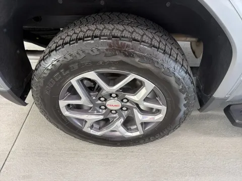 More photos of 2024 GMC Sierra 1500 SLT at Woody Folsom Chevrolet GMC, GA
