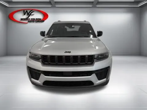 Photos of 2026 Jeep Grand Cherokee Laredo Altitude for sale in Baxley, GA at Woody Folsom CDJR of Baxley