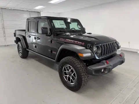 Another view of 2026 Jeep Gladiator Rubicon for sale in Baxley, GA at Woody Folsom CDJR of Baxley
