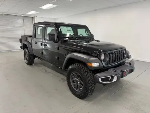 Another view of 2026 Jeep Gladiator Sport for sale in Baxley, GA at Woody Folsom CDJR of Baxley