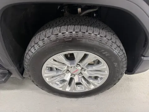 More photos of 2025 GMC Sierra 1500 Denali at Woody Folsom CDJR of Baxley, GA