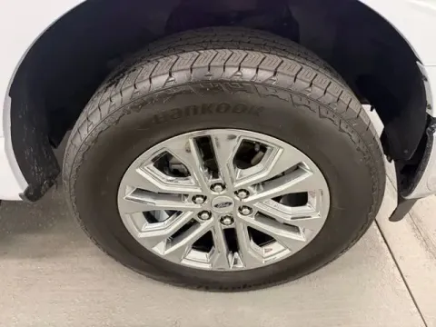 More photos of 2025 Ford F-150 LARIAT at Woody Folsom CDJR of Baxley, GA