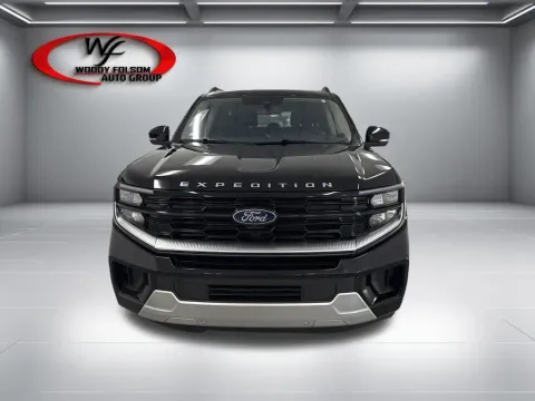 Photos of 2025 Ford Expedition Max Platinum for sale in Baxley, GA at Woody Folsom CDJR of Baxley
