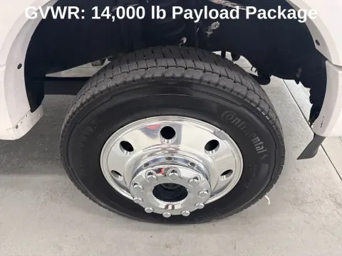 More photos of 2020 Ford Super Duty F-450 DRW Platinum at Woody Folsom CDJR of Baxley, GA