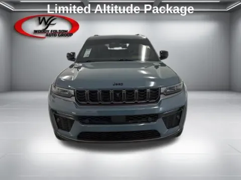 Photos of 2026 Jeep Grand Cherokee L Limited for sale in Baxley, GA at Woody Folsom CDJR of Baxley