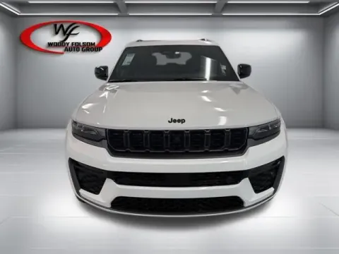 Photos of 2026 Jeep Grand Cherokee Limited Reserve for sale in Baxley, GA at Woody Folsom CDJR of Baxley