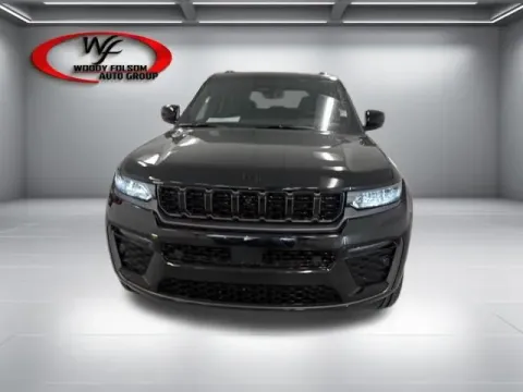 Photos of 2026 Jeep Grand Cherokee Limited Reserve for sale in Baxley, GA at Woody Folsom CDJR of Baxley