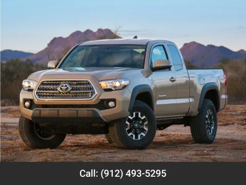 Silver 2017 Toyota Tacoma SR5 for sale in Baxley, GA