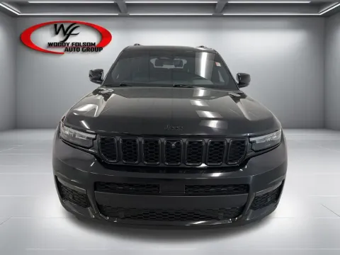 Photos of 2025 Jeep Grand Cherokee L Limited for sale in Baxley, GA at Woody Folsom CDJR of Baxley