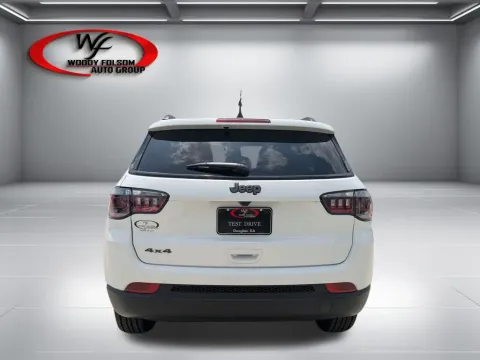 More photos of 2026 Jeep Compass Latitude Altitude at Woody Folsom CDJR of Baxley, GA