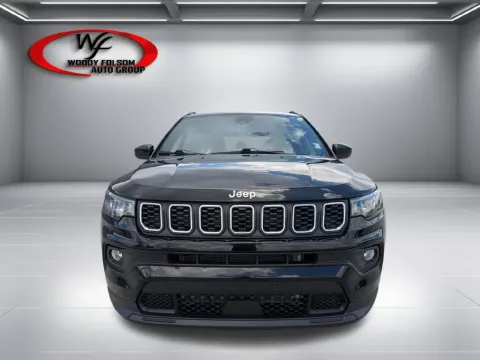 Photos of 2025 Jeep Compass Latitude for sale in Baxley, GA at Woody Folsom CDJR of Baxley